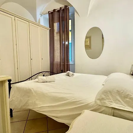 2 Passi Dal Mare Di Ampio Trilocale Apartment Alassio